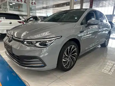Volkswagen Golf 2022