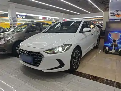Hyundai Elantra 2020