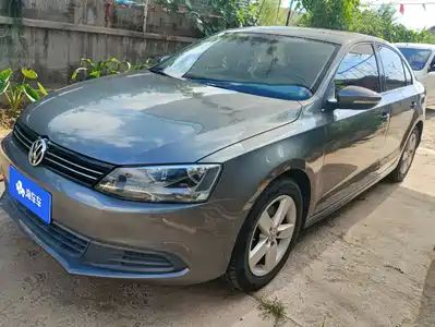 Volkswagen Sagitar 2012