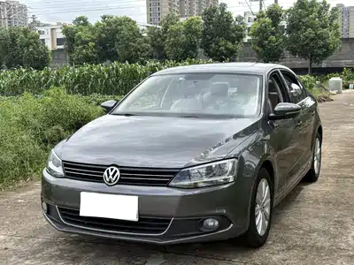 Volkswagen Sagitar 2014