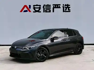 Volkswagen Golf 2023