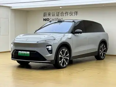 NIO ES8 2023