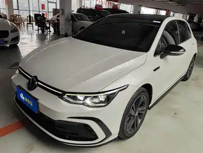 Volkswagen Golf 2022