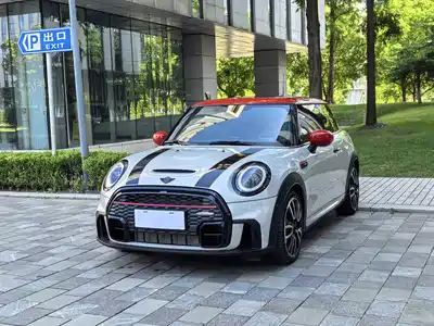 MINI JCW 2021