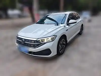 Volkswagen Sagitar 2025
