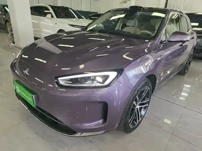 AITO Wenjie M5 2025