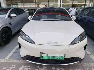 BYD Seal 07 DM-i 2025
