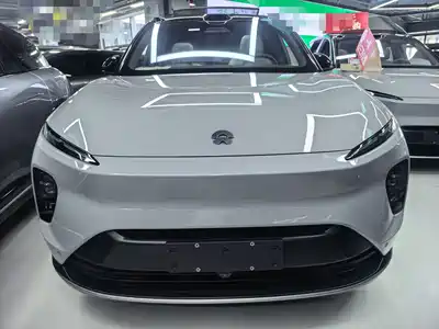 NIO ES8 2023