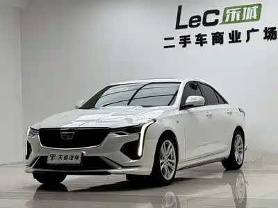 Cadillac CT4 2022
