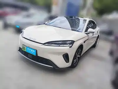 BYD Seal 07 DM-i 2025