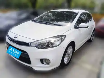 Kia K3S 2015