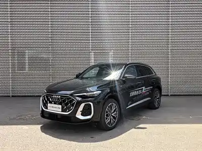 Audi Q5L 2025