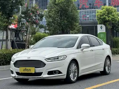 Ford Mondeo 2014