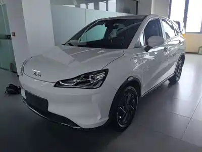 Nezha Auto V 2024