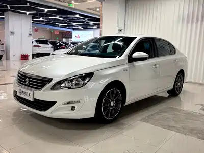 Peugeot 408 2016