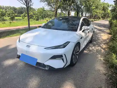 Geely Galaxy E8 2024