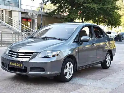 Everus S1 2012