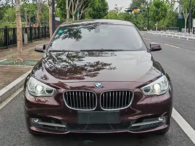 BMW 5 Series GT 2013