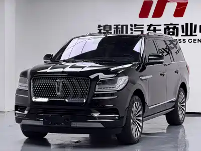 Lincoln Navigator 2021