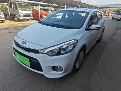 Kia K3S 2015