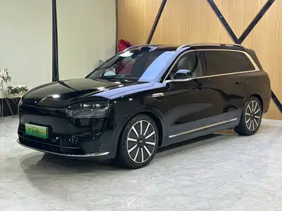 AITO Wenjie M9 2025