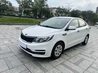 Kia K2 2015