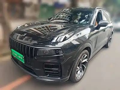 Lynk & Co 09 EM-P 2022