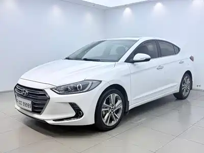 Hyundai Elantra 2019