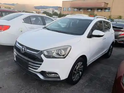JAC Motors Refine S2 2015