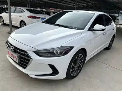 Hyundai Elantra 2020