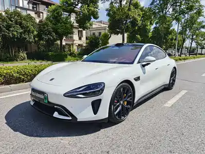 Xiaomi Auto SU7 2025