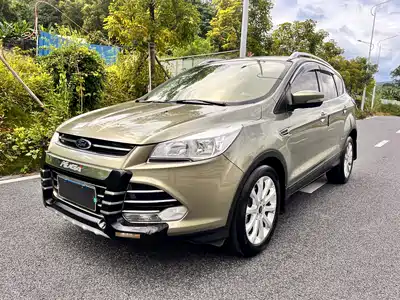Ford Kuga 2015