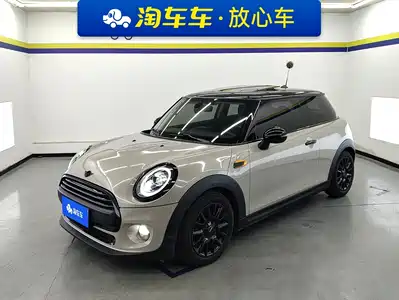MINI MINI 2019