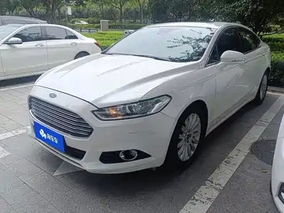Ford Mondeo 2015