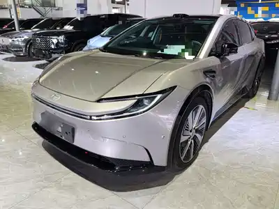 Toyota bZ5 2025