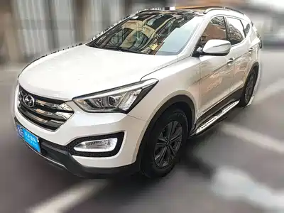 Hyundai Santa Fe 2015