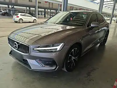 Volvo S60 2021