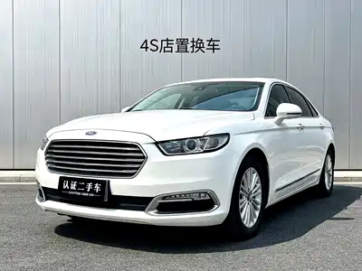 Ford Taurus 2016