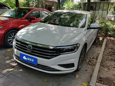 Volkswagen Sagitar 2020