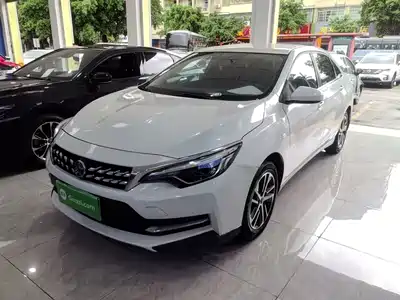 Venucia D60 2019