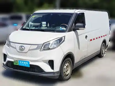 SAIC Maxus EV30 2022