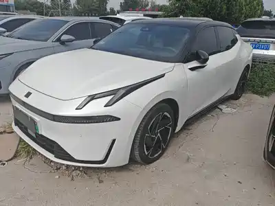 Lynk & Co 07 EM-P 2024