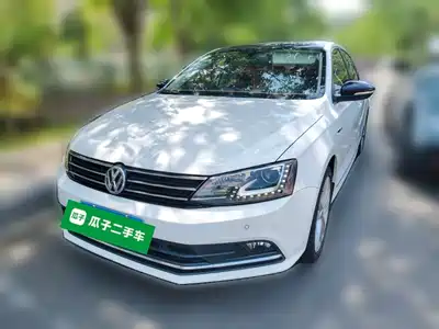 Volkswagen Sagitar 2018