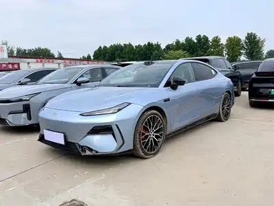 Geely Galaxy E8 2025