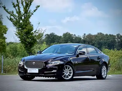Jaguar XJ 2017