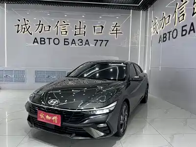 Hyundai Elantra 2024