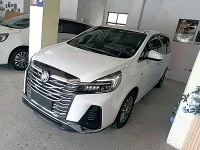Buick GL8 2023