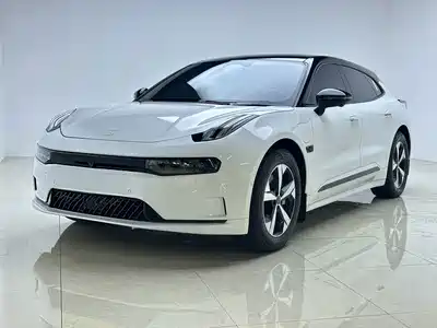 ZEEKR 001 2024