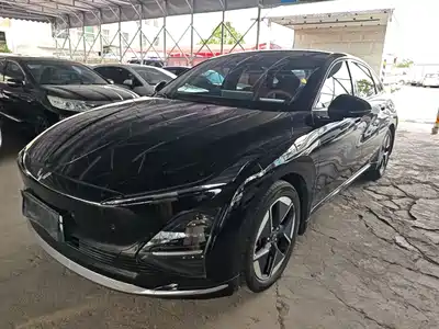 Wuling Motors Starlight 2025