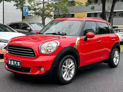 MINI COUNTRYMAN 2013